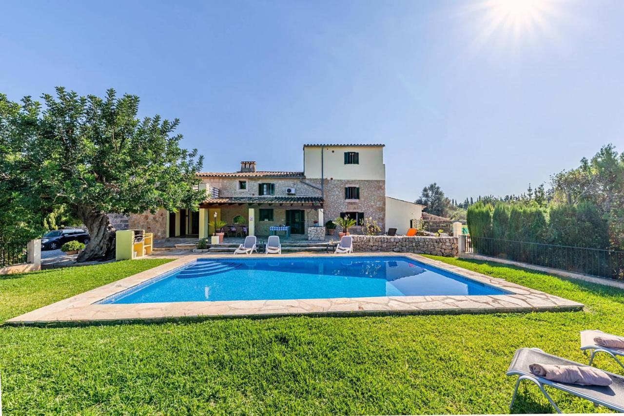 Villa Mala Garbo By Sealand Villas Pollenca Exterior photo