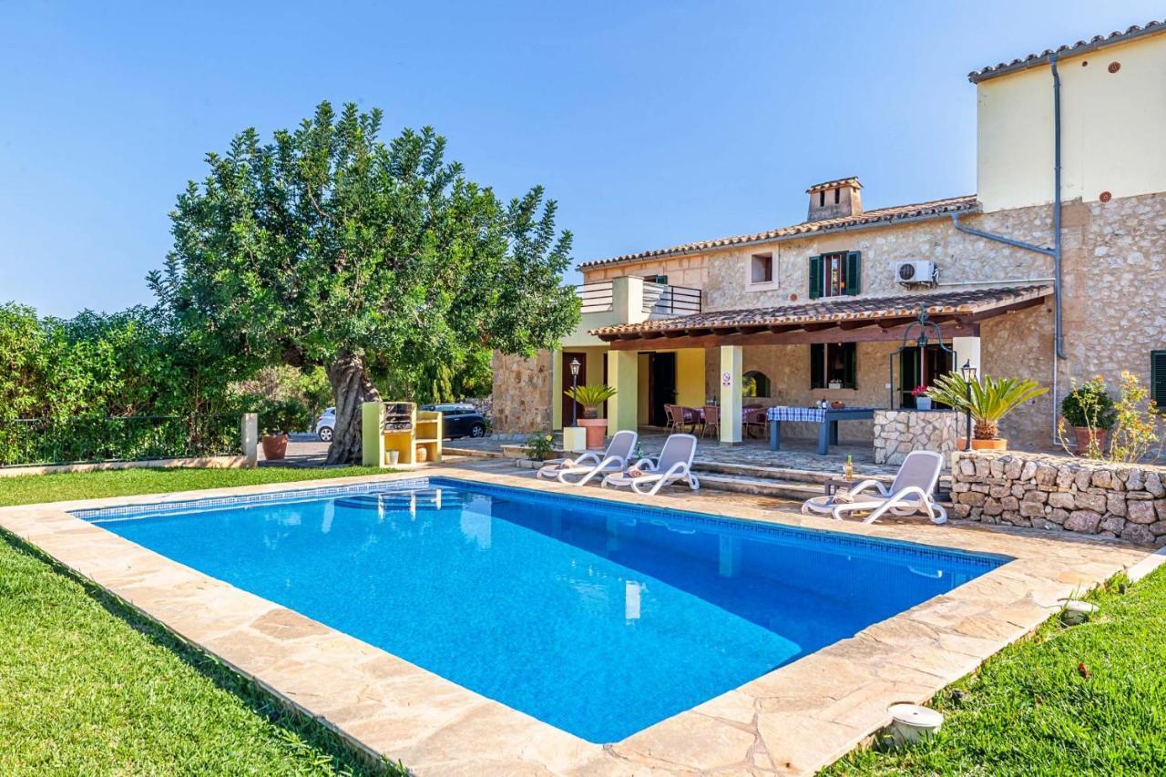 Villa Mala Garbo By Sealand Villas Pollenca Exterior photo
